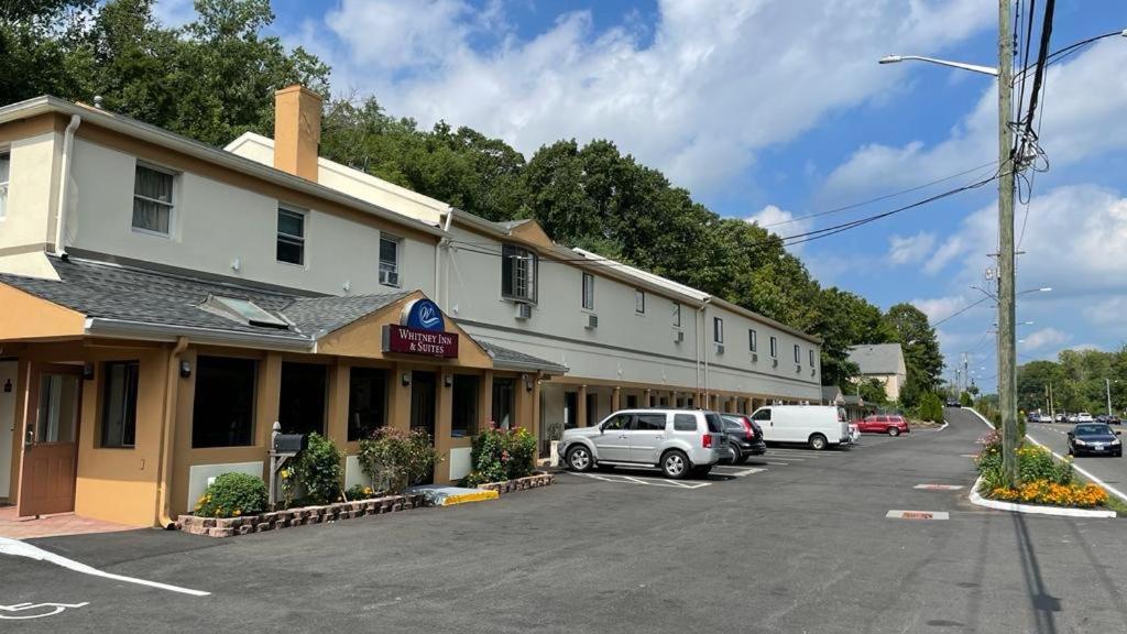 هامدين Whitney Inn & Suites المظهر الخارجي الصورة